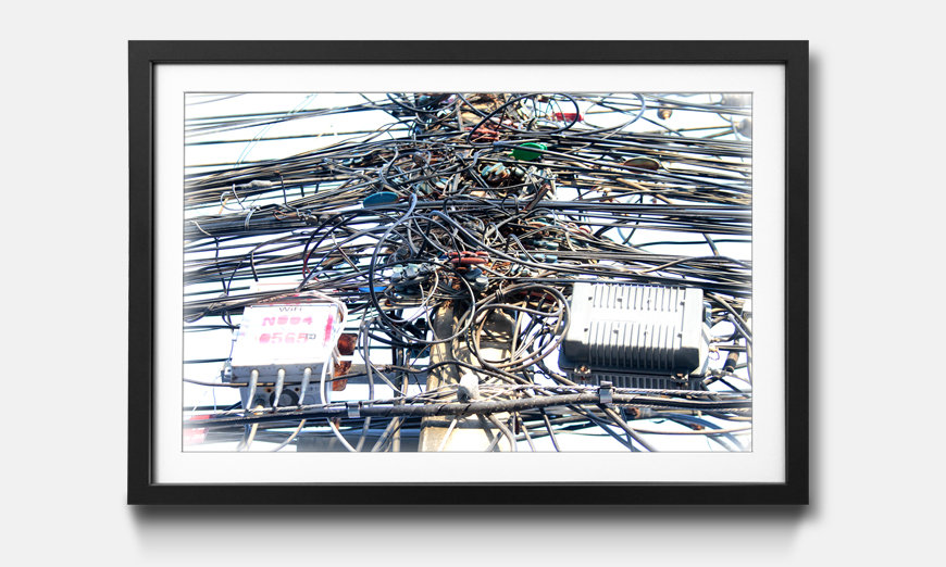 Der gerahmte Kunstdruck Cable Chaos